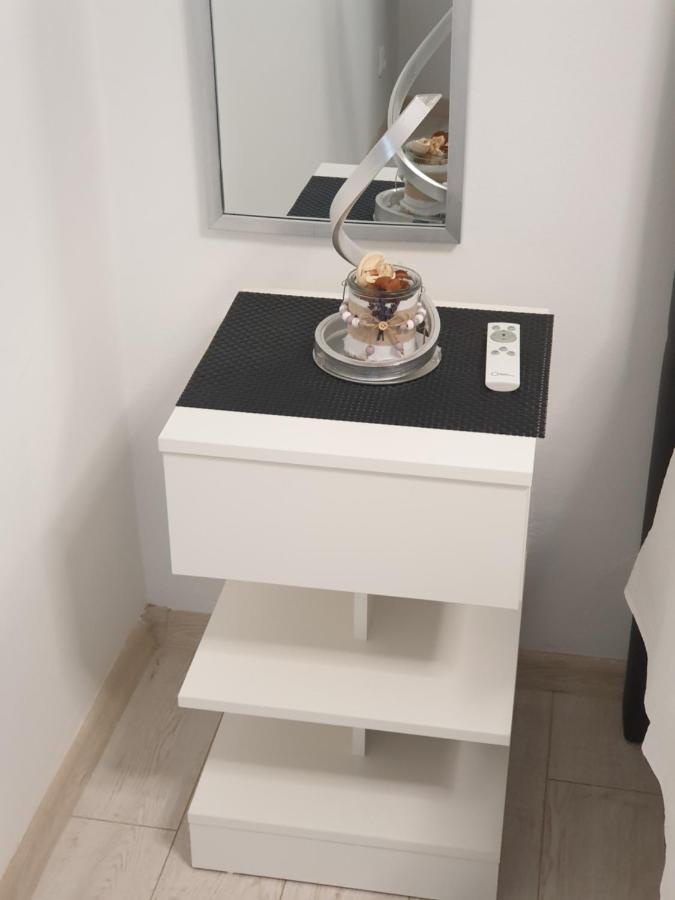 Apartment Ema 扎达尔 外观 照片